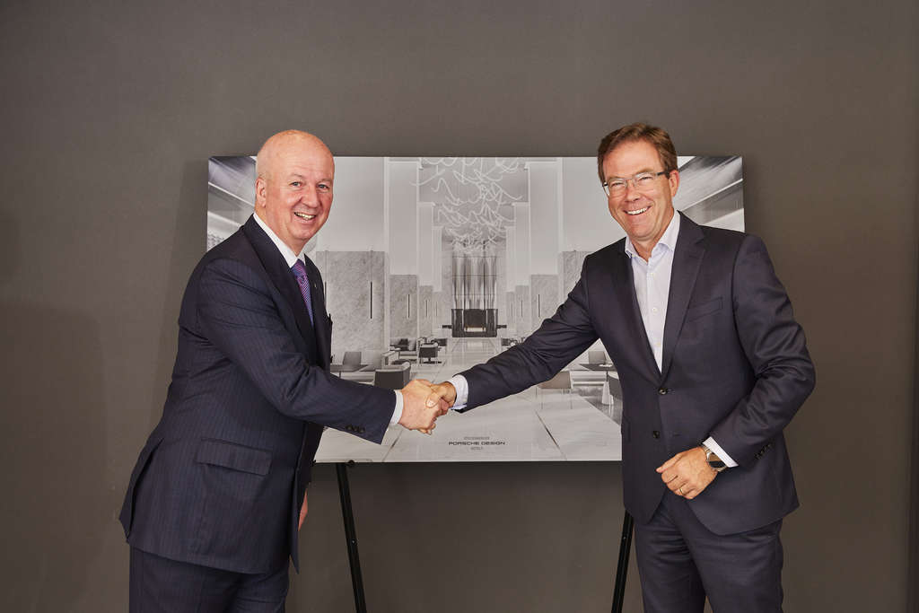 Marcus Bernhardt, CEO Steigenberger Hotels AG/Deutsche Hospitality, Dr. Jan Becker, CEO Porsche Design Group (from left to right) 
— Photo by Image source: Steigenberger Hotels AG/Porsche Design Group