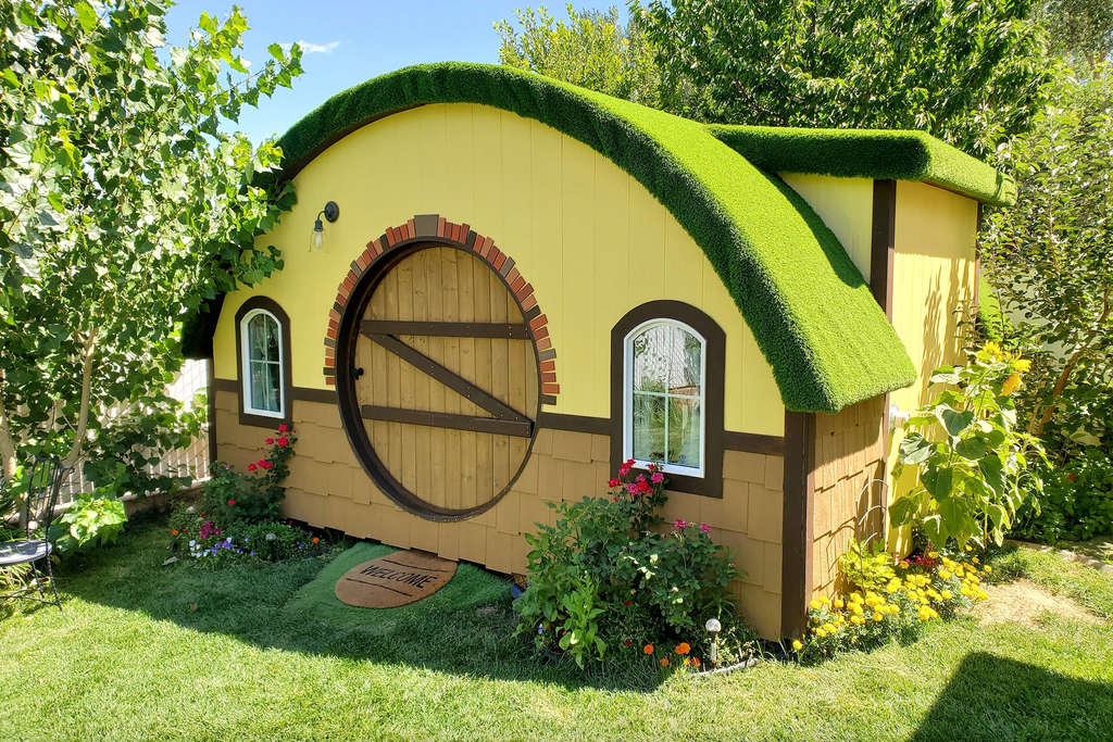Hobbit Cottage — Source: Airbnb