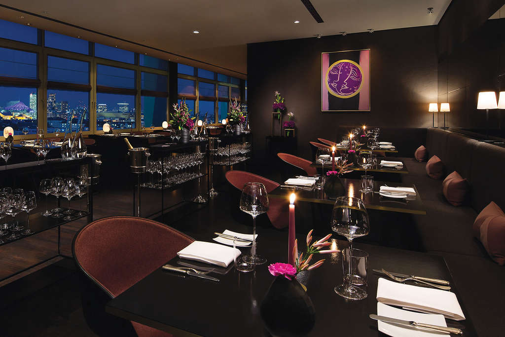 Hugos, the elegant restaurant at InterContinental Berlin, has been honoured with a Michelin star for 21 years.— Photo by IHG