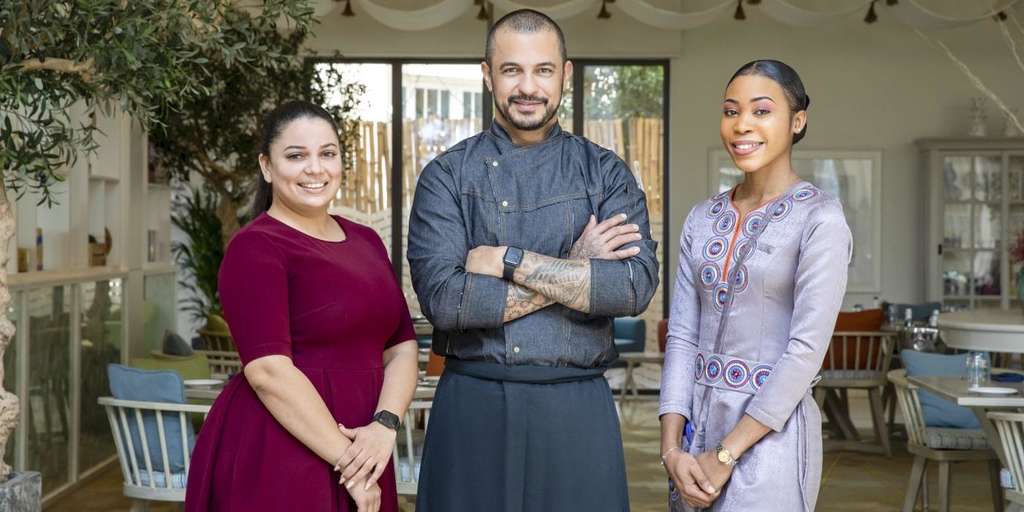 Kaoutar Benchelha, Hostess, Chef Bruno Ambar and Ester Osaromube, Waitress at the Fairmont The Palm Dubai (UAE) — Photo by Accor