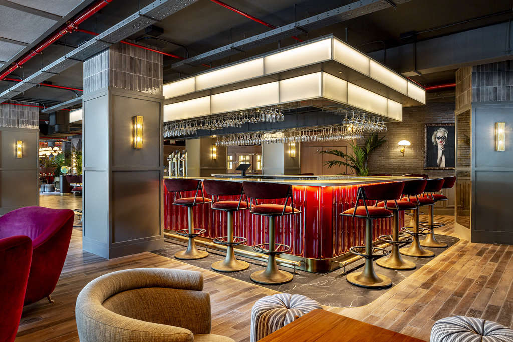 Avenue Eksisterer mønt Radisson RED launches in Spain by bringing its vibrant energy to the heart  of Madrid