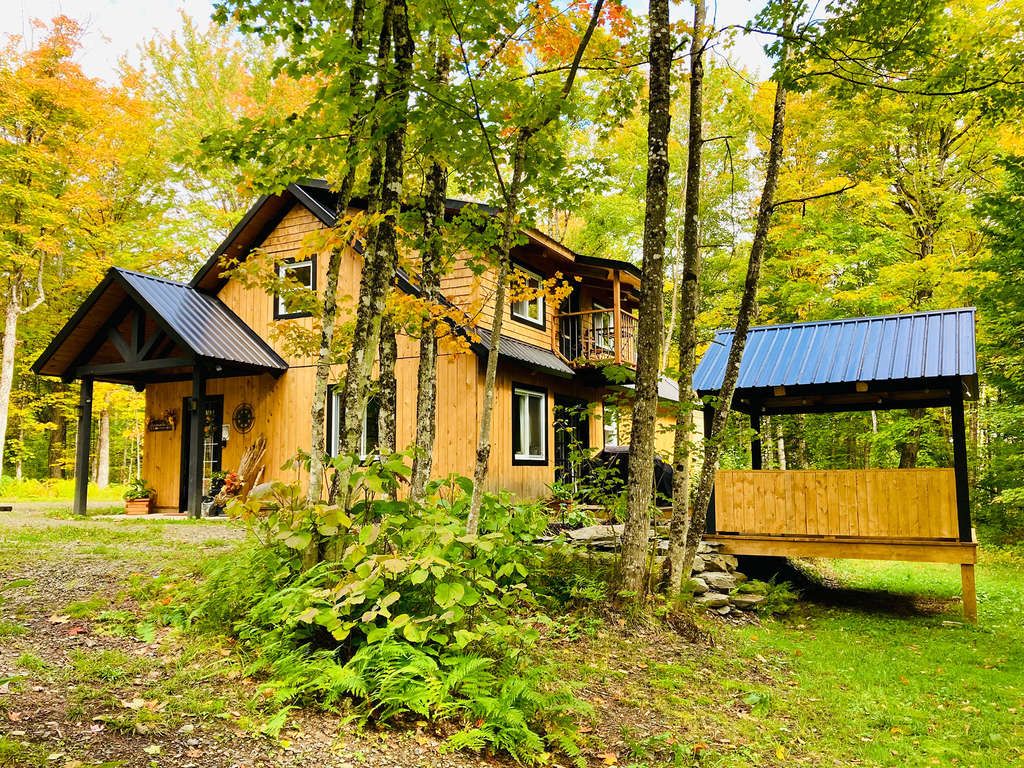 MONT CHALET dans la 1re Réserve de ciel étoilé, La Patrie, Quebec — Source: Airbnb