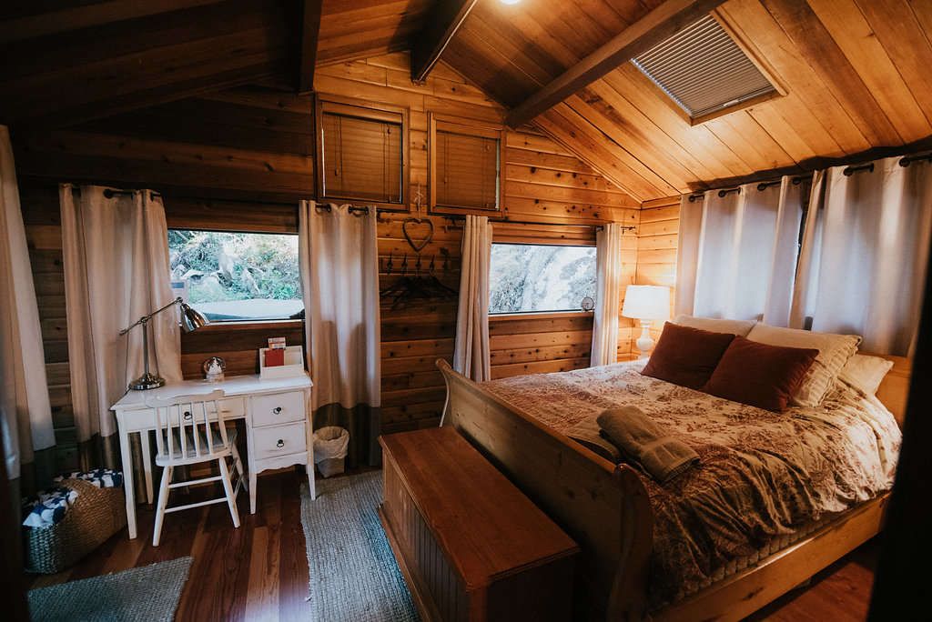CREEKSIDE COTTAGE, Sechelt, British Columbia — Source: Airbnb