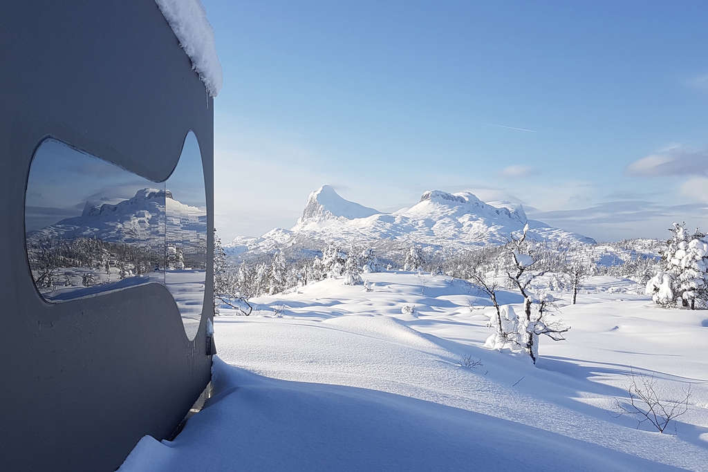 Breathtaking Mountain Views in Cozy Birdbox (Gaular, Norway) — Birdbox Langeland