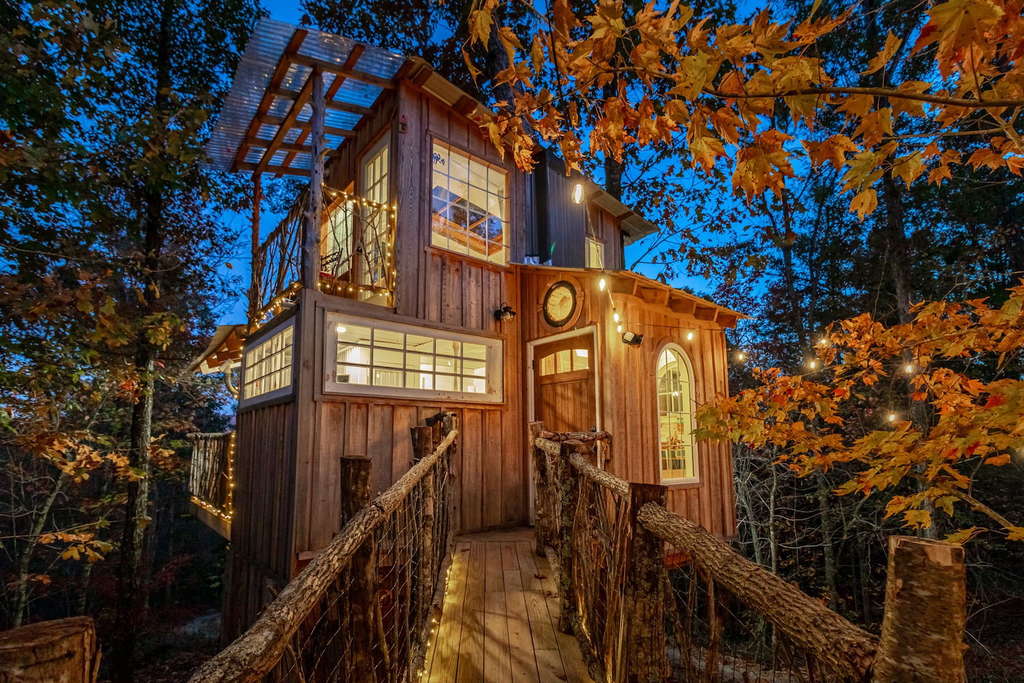 Whippoorwill Retreat Treehouse— Source: Airbnb
