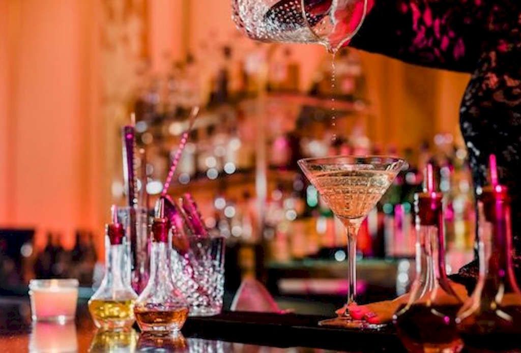 The Oxford Hotel, part of Curator Hotel & Resort Collection — Photo by Curator Hotel & Resort Collection