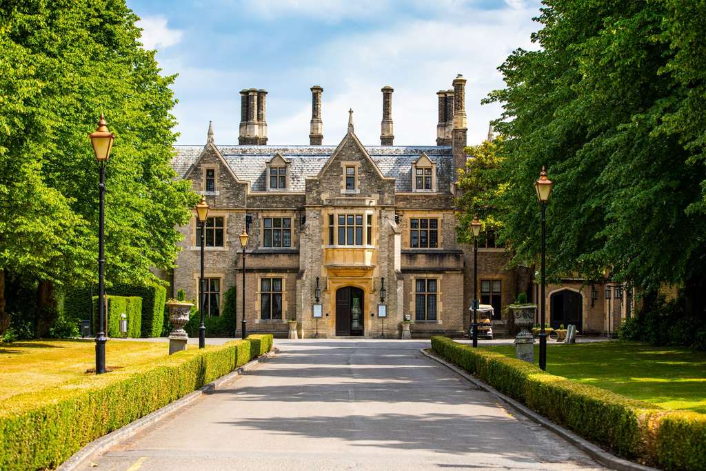 Manor House - Foxhills Club & Resort — Photo by Crave Interactive