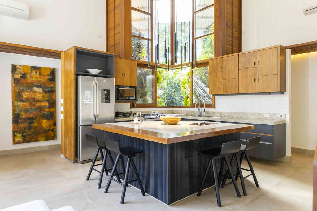 This home in Praia do Itamambuca, Brazil also features a fully equipped kitchen for baking for Santa – and even enjoying a few for yourself by the pool. — Source: Airbnb