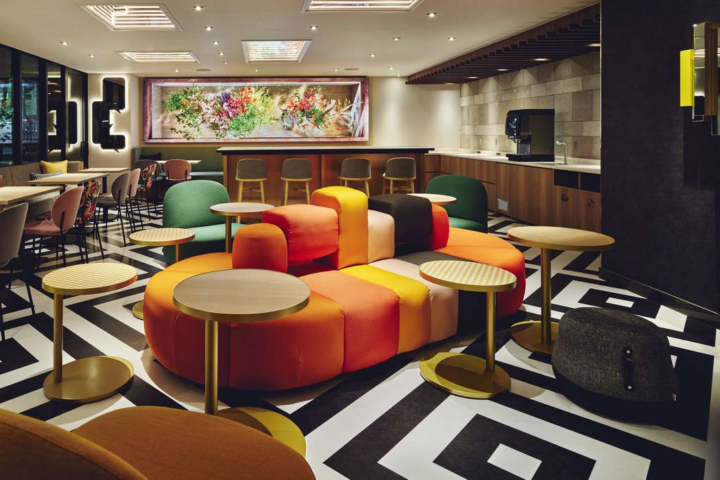 Garner Hotel Osaka Honmachi Station — Photo by IHG